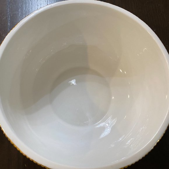 Royal Albert Old Country Rose Basketweave Bowl - Picture 3 of 8